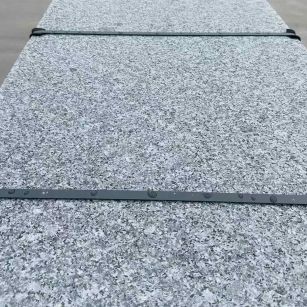 青海 芝麻黑火烧面毛板，条板，半成品