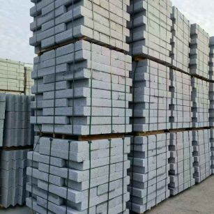 青海 路沿石（路侧石），颜色一致，尺寸标准