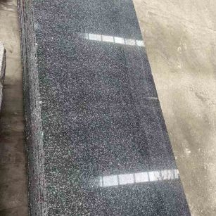 青海 芝麻黑光面